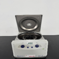 Eppendorf 5702 Centrifuge image 3
